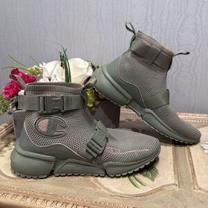 Champion RF Mid Her Athletic Shoes Army Olive Green Sock Top Women’s Sz 9 WIDE